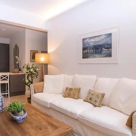 Plaza Campuzano De Suites, Elegante Y Céntrico Apartamento