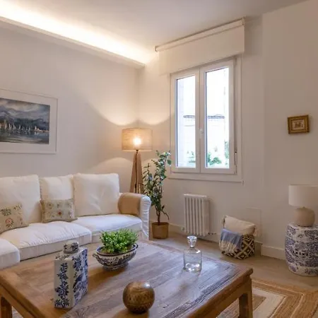 Apartamento Plaza Campuzano De Suites, Elegante Y Céntrico Bilbao