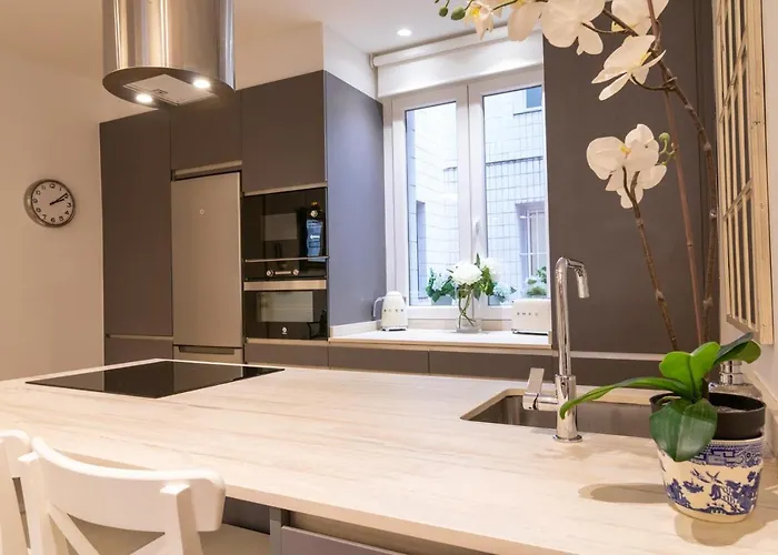 Plaza Campuzano De Suites, Elegante Y Centrico Бильбао